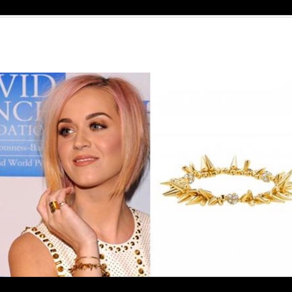 Stella & Dot Renegade Cluster Gold Bracelet